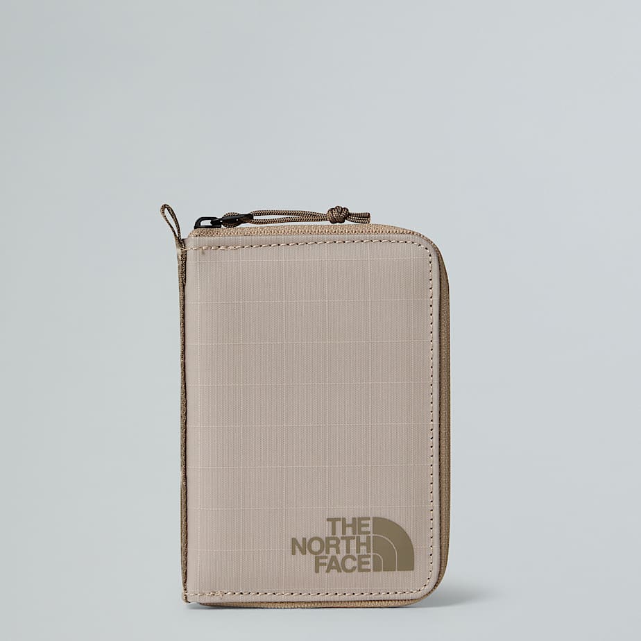 Base Camp Voyager Wallet